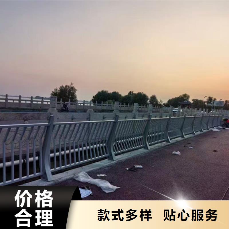 道路護欄經(jīng)久好用