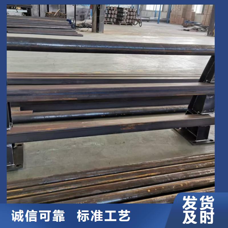 不銹鋼護(hù)欄,燈光護(hù)欄 價(jià)格透明