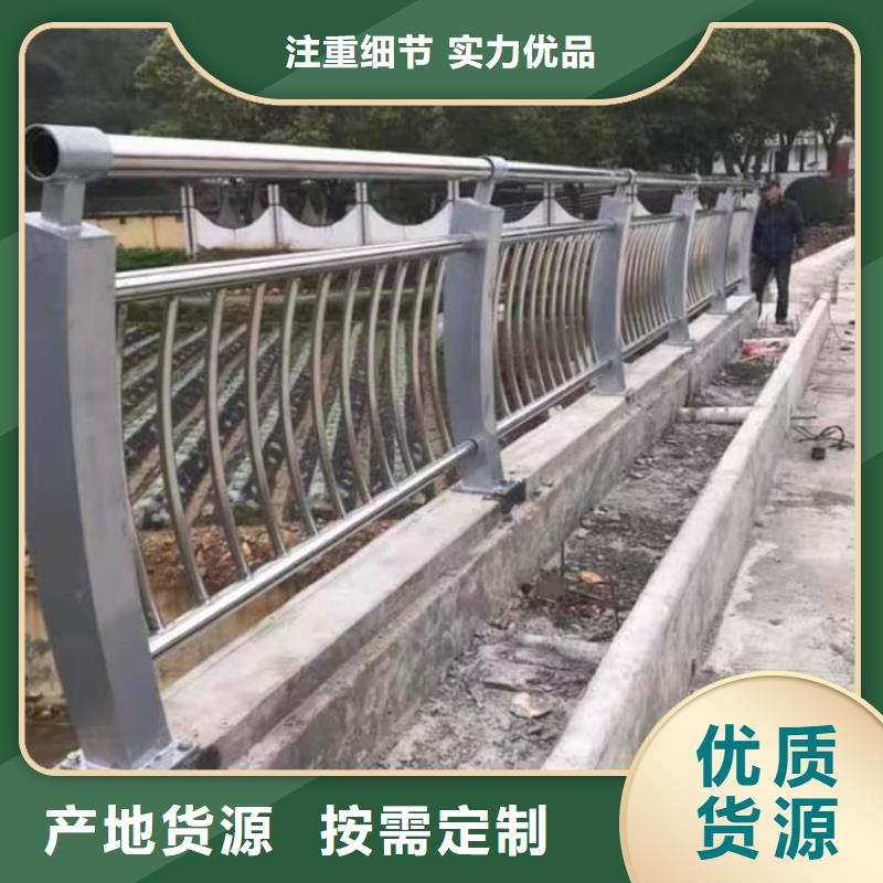 西昌鍍鋅噴塑鋼板立柱特點