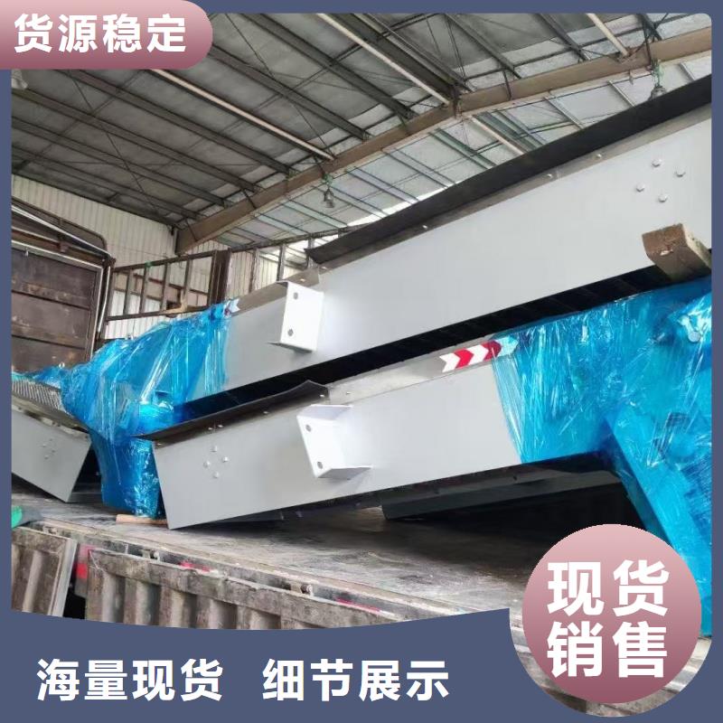 清污機(jī)移動(dòng)格柵清污機(jī)產(chǎn)品實(shí)拍