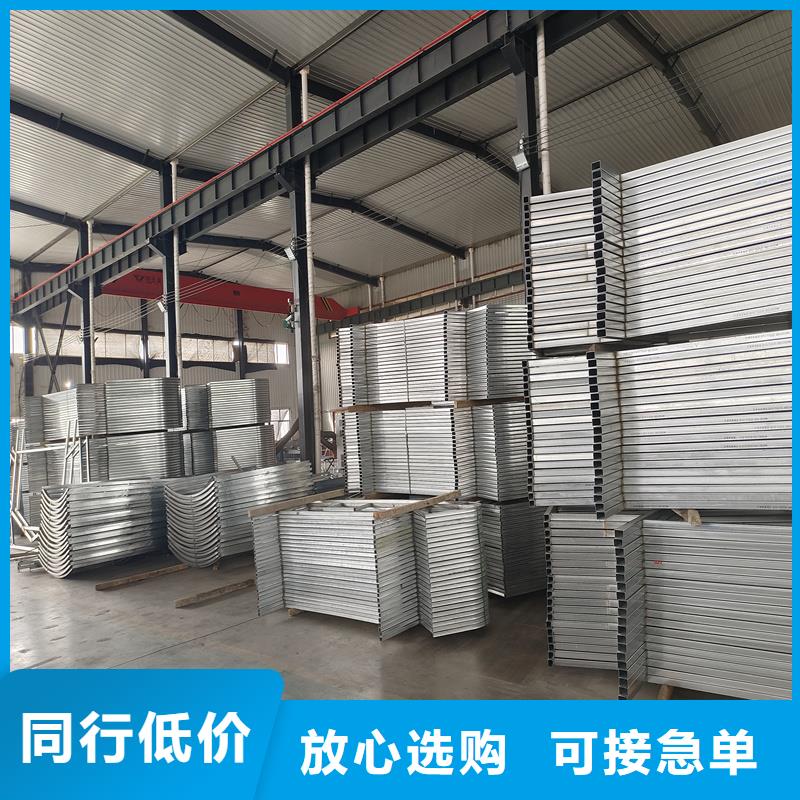 10B型薄型通風(fēng)天窗(蝶式啟閉式)10B型薄型通風(fēng)天窗(蝶式啟閉式)