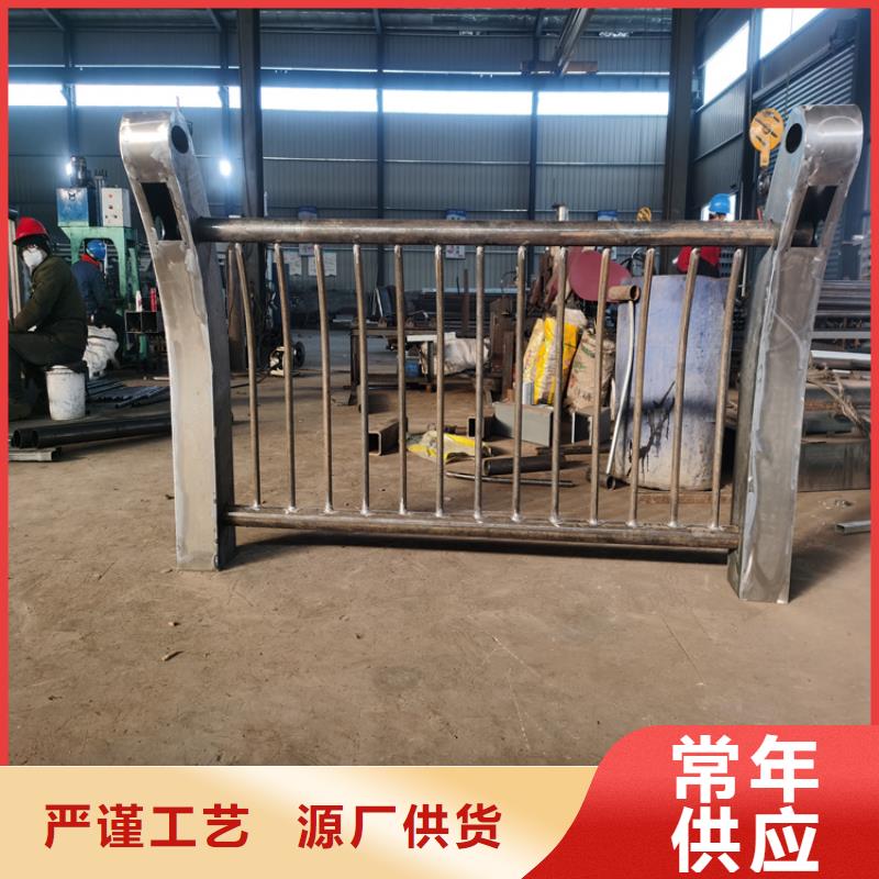 Q235B桥梁栏杆立柱造型新颖首选展鸿护栏厂家