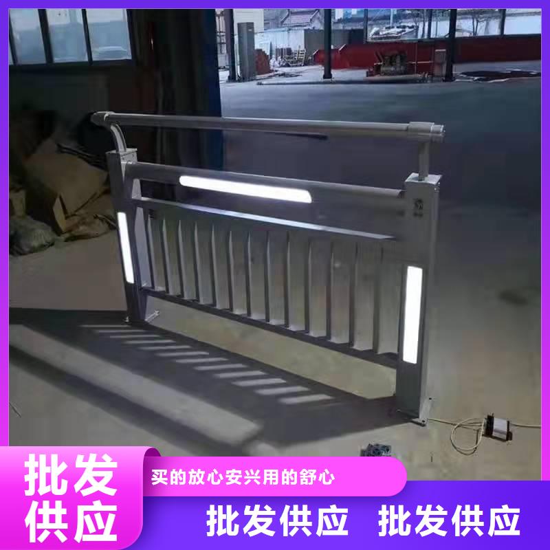 燈光護(hù)欄海量現(xiàn)貨