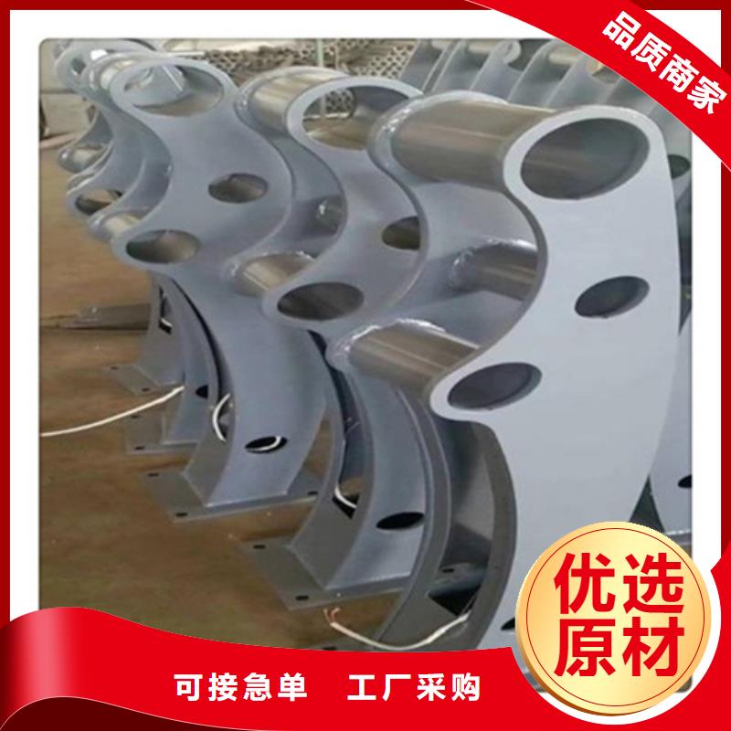 不銹鋼橋梁護(hù)欄_不銹鋼復(fù)合管欄桿廠家現(xiàn)貨實(shí)拍
