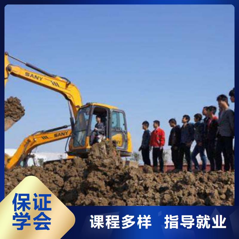 装载机驾驶培训学校虎振铲车装载机培训基地