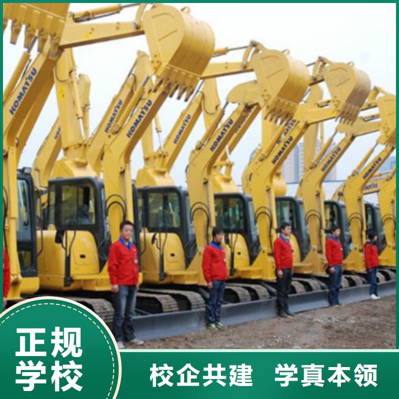 尚義哪里能學(xué)鏟車駕駛技術(shù)學(xué)期短好就業(yè)工資高
