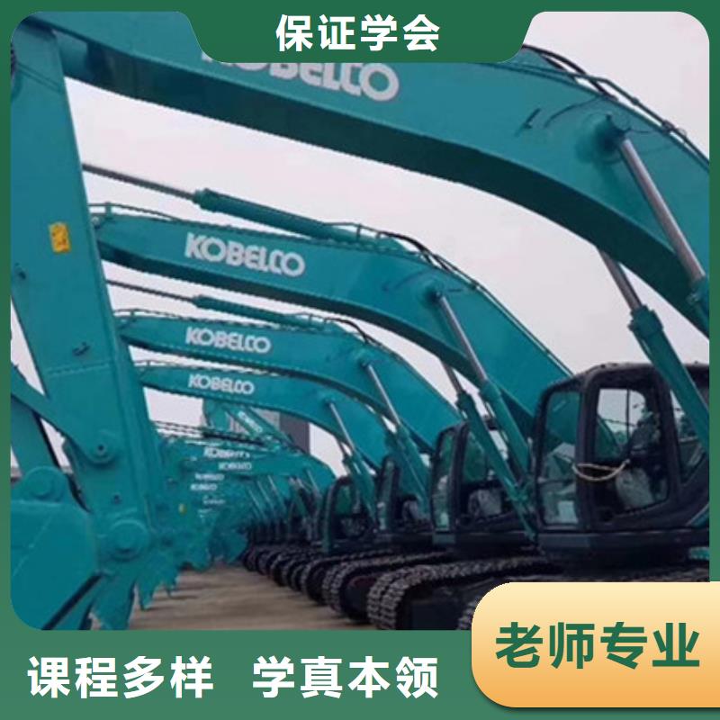塔吊叉車培訓(xùn)基地學(xué)塔吊叉車就到虎振學(xué)校