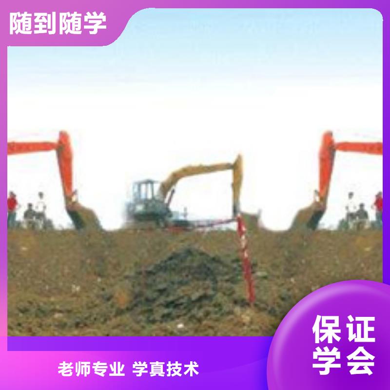 塔吊司機(jī)培訓(xùn)學(xué)校哪家好設(shè)備新場(chǎng)地大