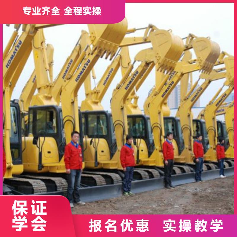 塔吊叉車培訓學校地址學期短好就業(yè)工資高