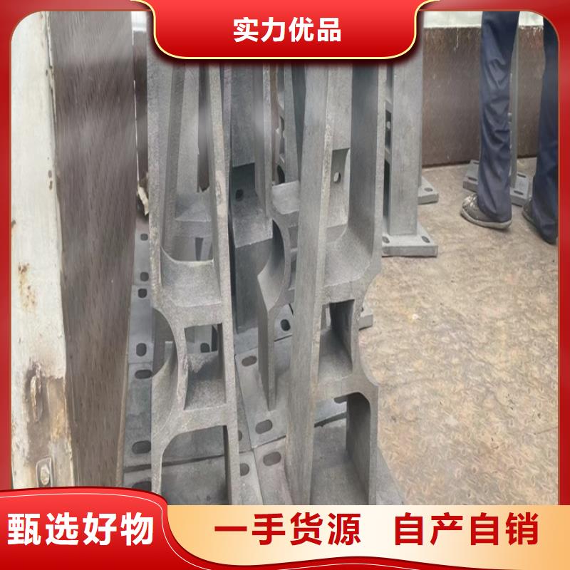 不銹鋼立柱護(hù)欄源頭工廠