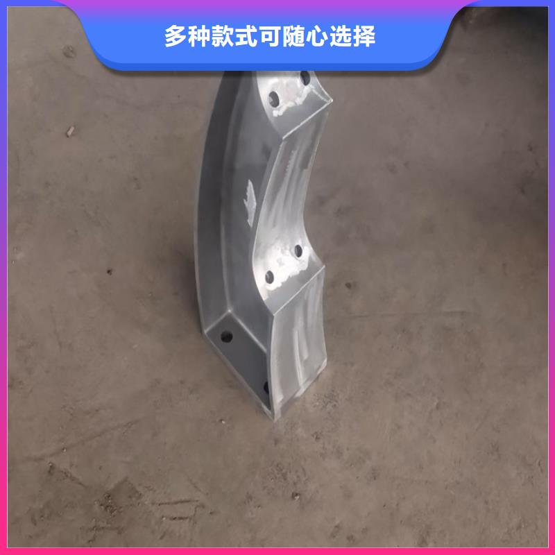 防撞橋梁道路燈光護(hù)欄專業(yè)定做