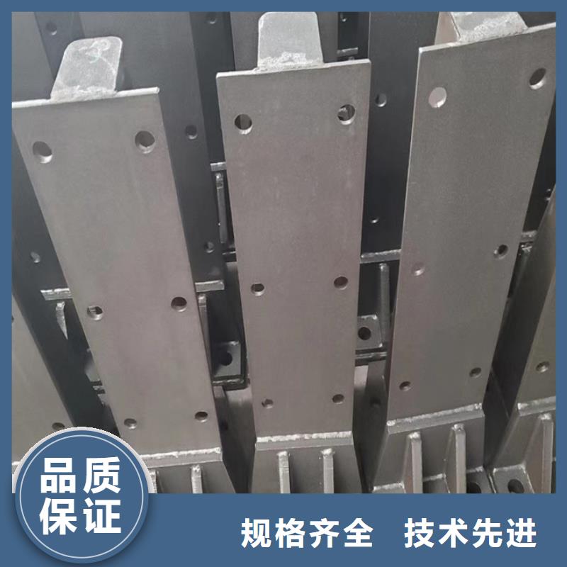橋梁防撞護欄價格現(xiàn)貨
