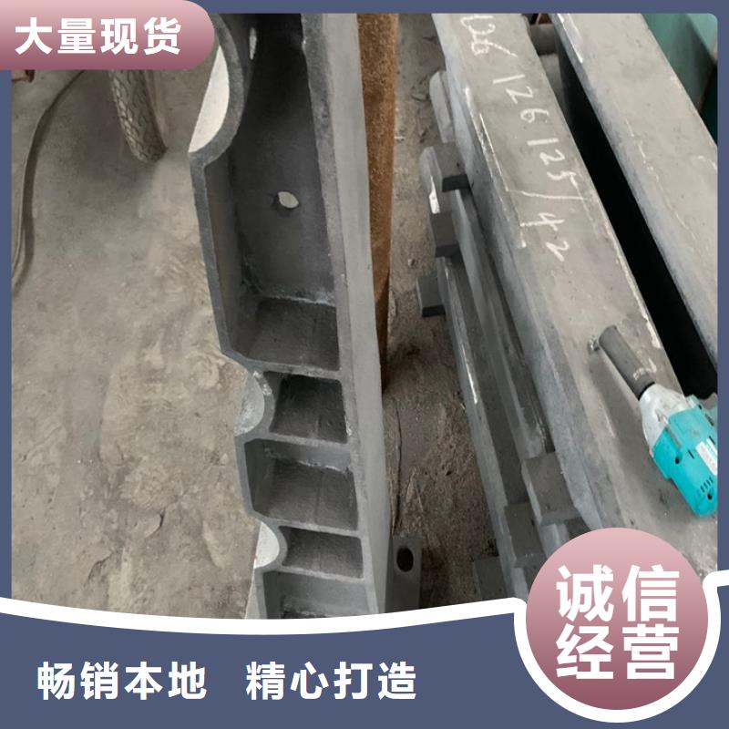 不銹鋼復(fù)合管護欄價格哪里賣