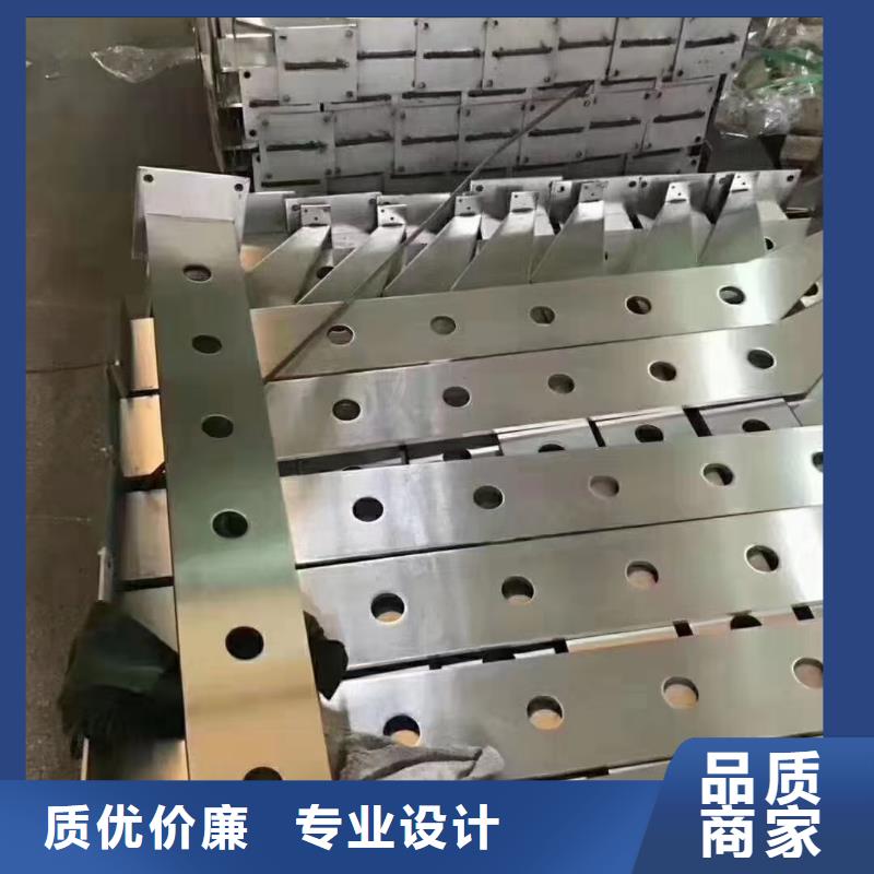 Q235b鋼板立柱設(shè)計(jì)圖