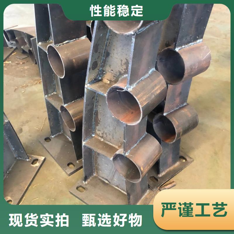 護(hù)欄市政護(hù)欄現(xiàn)貨充裕