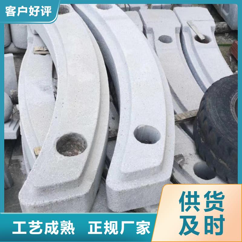 護欄【波形護欄】大量現(xiàn)貨供應(yīng)