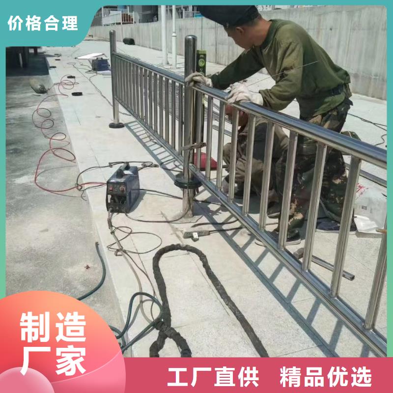 護欄鍍鋅管噴塑護欄產(chǎn)品實拍