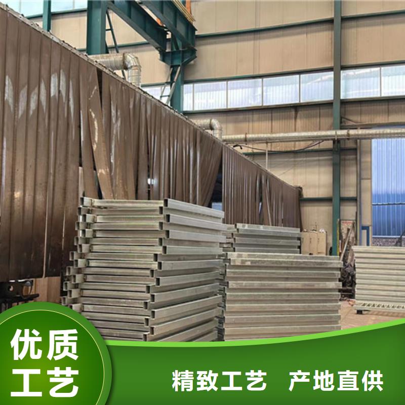 人行道護(hù)欄_橋梁護(hù)欄廠一對一為您服務(wù)