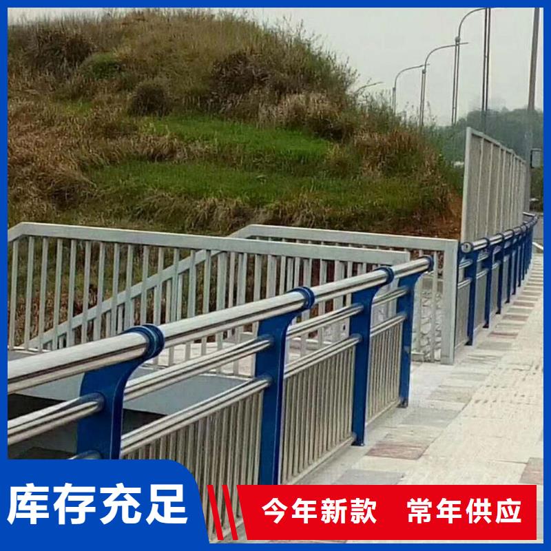 高速公路防撞护栏绿洲价格中等偏低，适合大面积采用