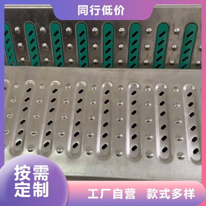 不銹鋼地溝蓋板201規(guī)格齊全