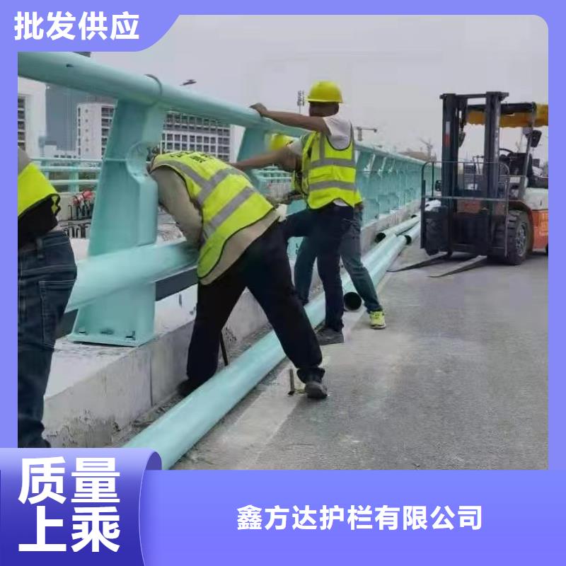 道路中央防撞护栏厂家服务完善