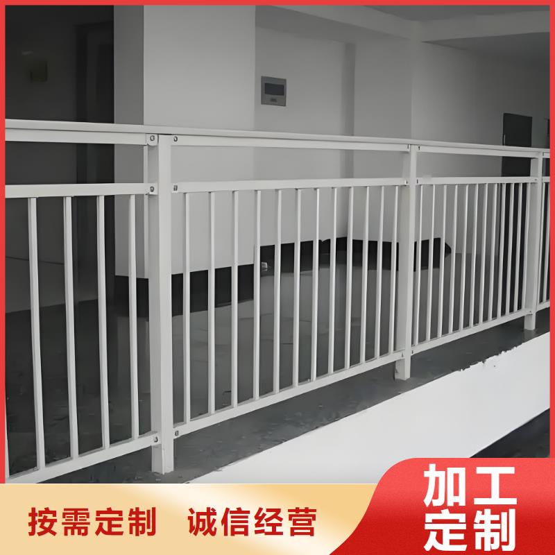 防撞護(hù)欄圍欄性價(jià)比高