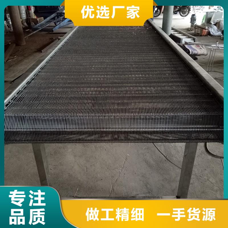 大傾角網(wǎng)帶輸送機(jī)實(shí)體大廠(chǎng)