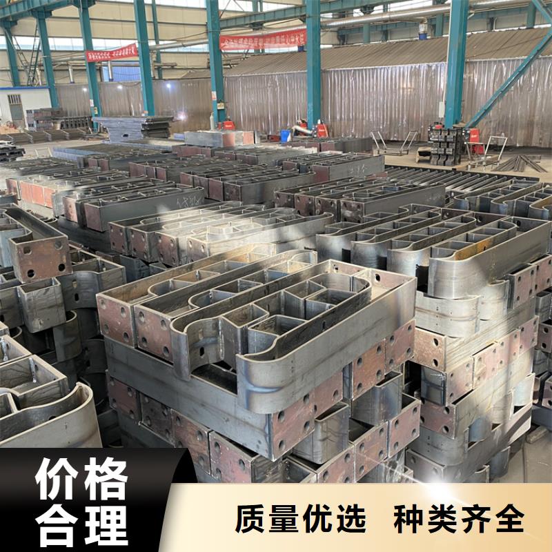 有現(xiàn)貨的橋梁護欄復合管公司