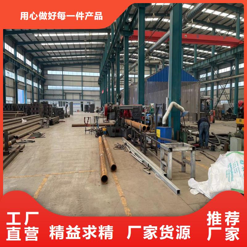 公路防撞護(hù)欄廠家發(fā)貨及時(shí)