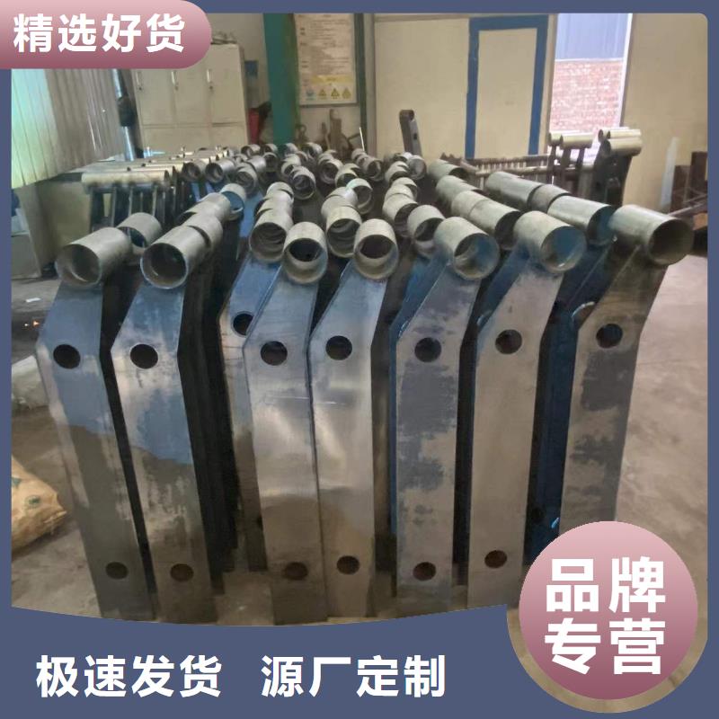 規(guī)格全的三橫梁防撞護(hù)欄品牌廠家