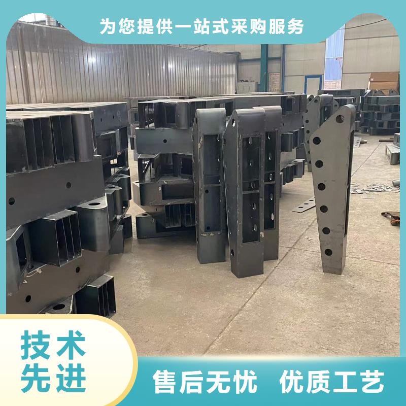 用戶喜愛的橋梁防撞欄桿生產(chǎn)廠家