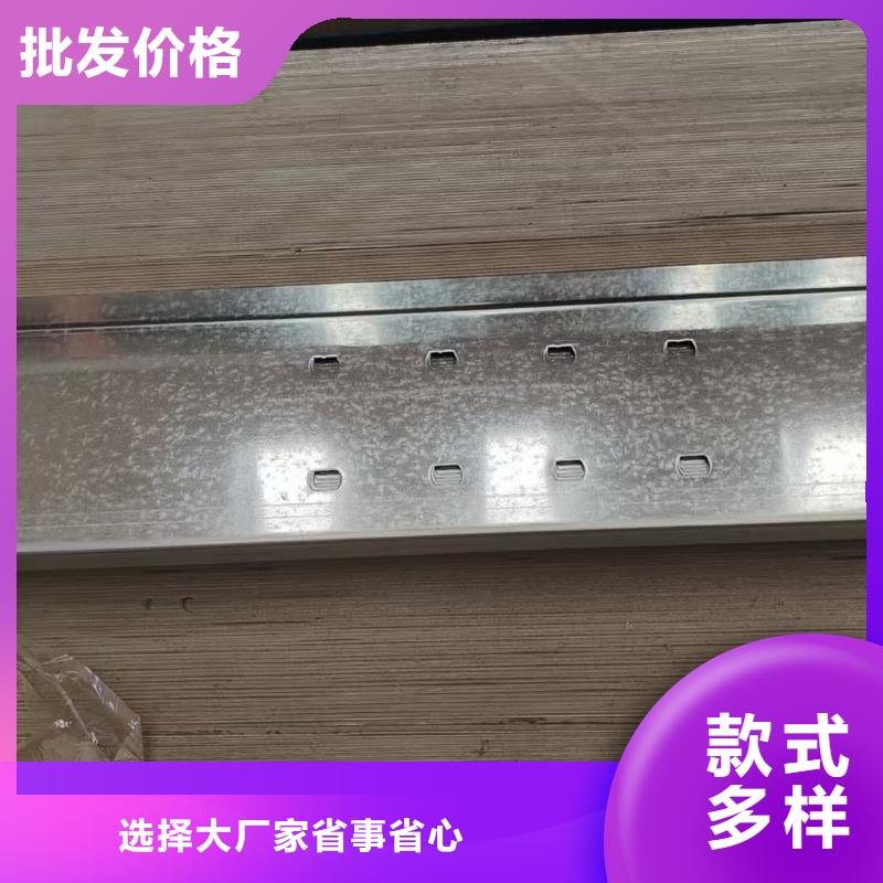 透明彩鋼瓦供應(yīng)