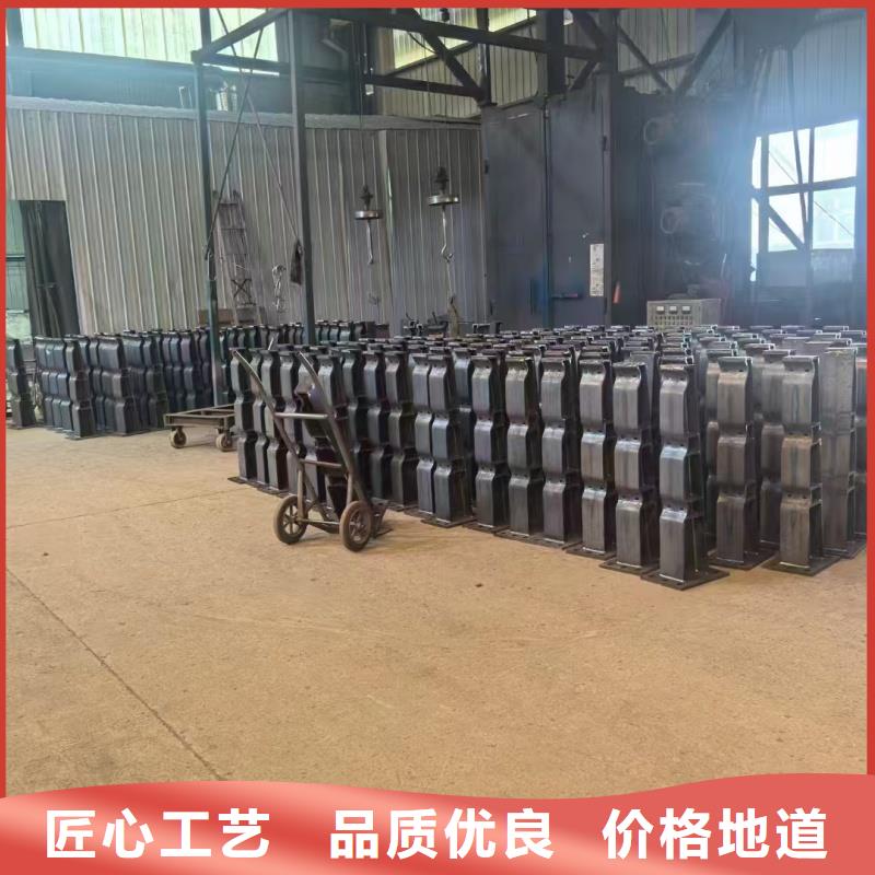 東明縣高速不銹鋼防撞護(hù)欄歡迎訂購