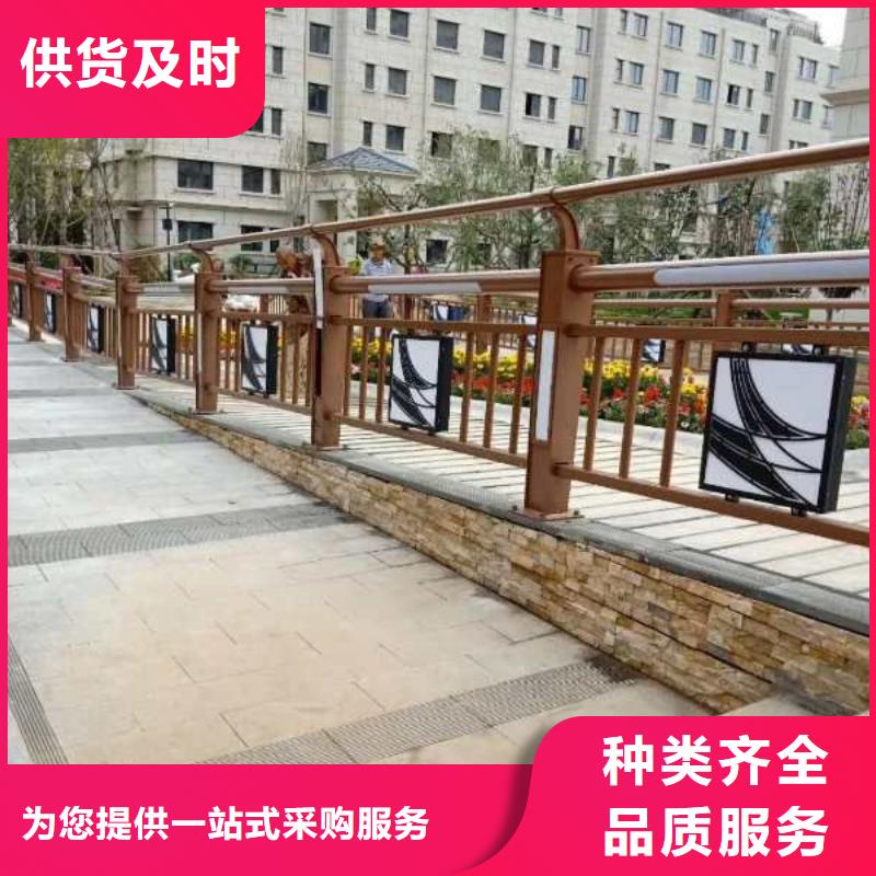 销售公路灯光护栏的厂家