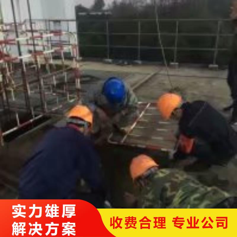 【拼装打捞船,水下管道安装高效】