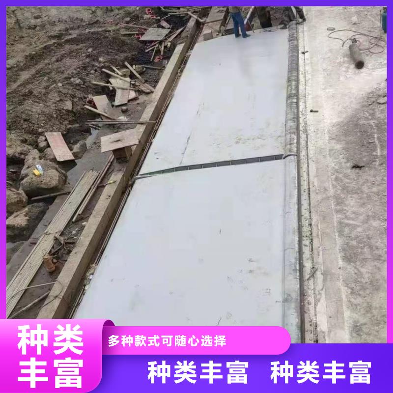 【翻板閘門_格柵除污機(jī)品質(zhì)可靠】