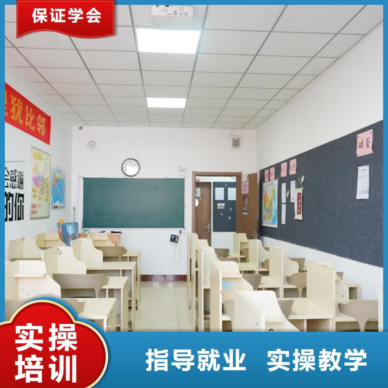 艺考文化课培训学校哪家口碑好？立行学校专属课程优异