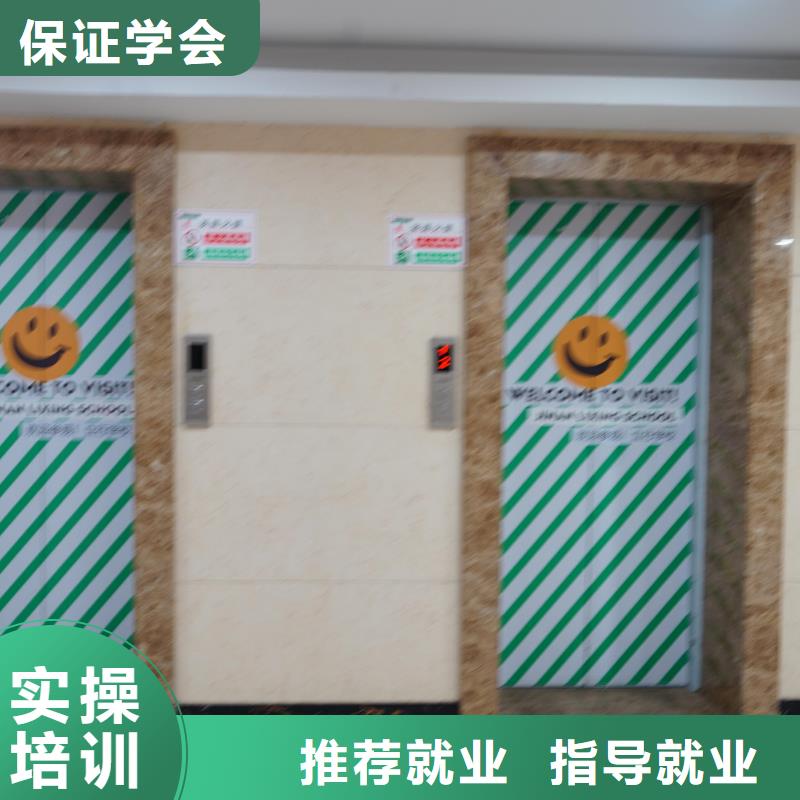 高中暑假班藝考生面試現(xiàn)場技巧專業(yè)齊全