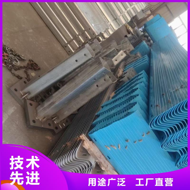 波形護(hù)欄,波形梁鋼護(hù)欄匠心制造