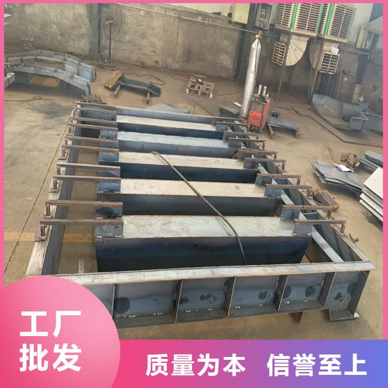 柵欄板模具防護(hù)欄鋼模具為您提供一站式采購(gòu)服務(wù)