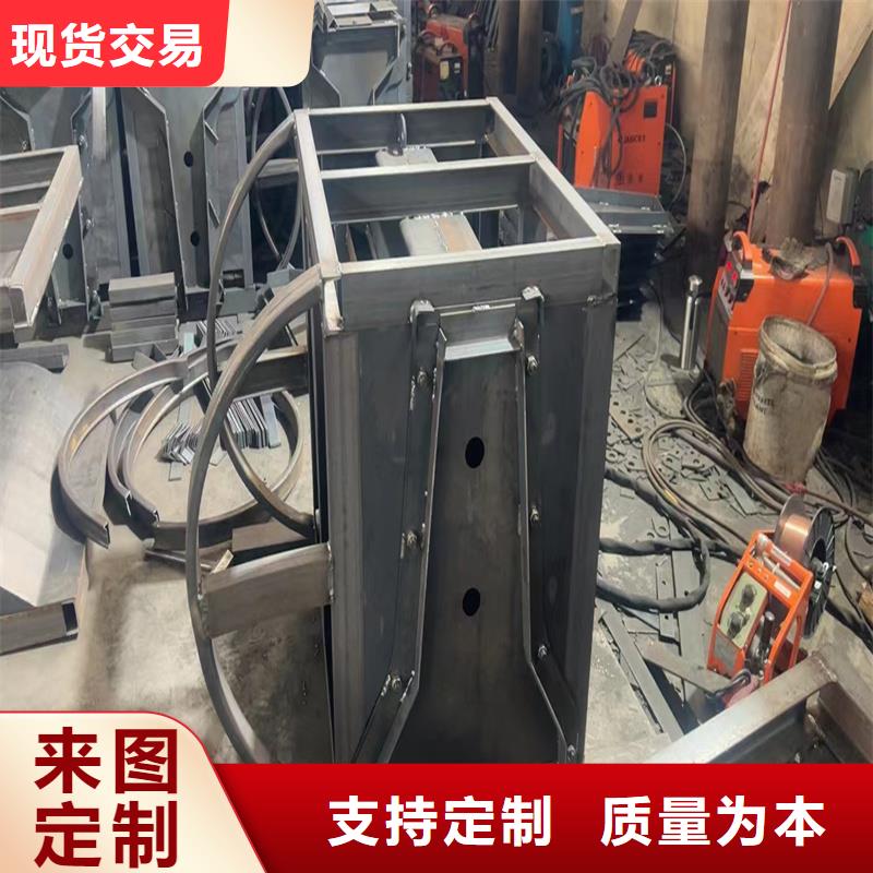 隔離墩模具預(yù)制隔離墩模具大廠生產(chǎn)品質(zhì)