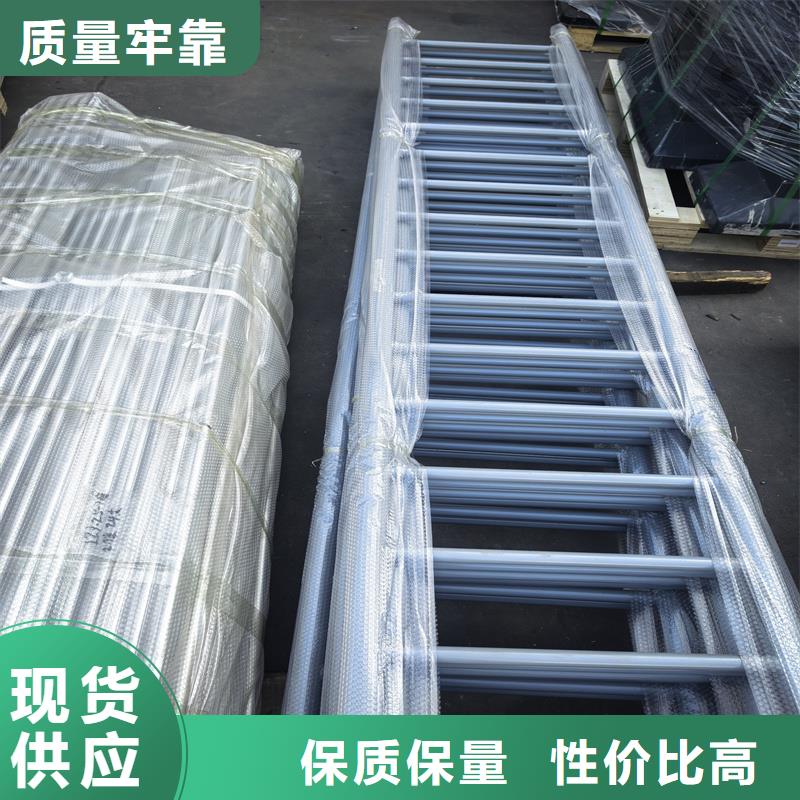 陽臺(tái)護(hù)欄別墅陽臺(tái)護(hù)欄多年行業(yè)積累